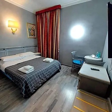 Mgh Giorgi Hotel 2*